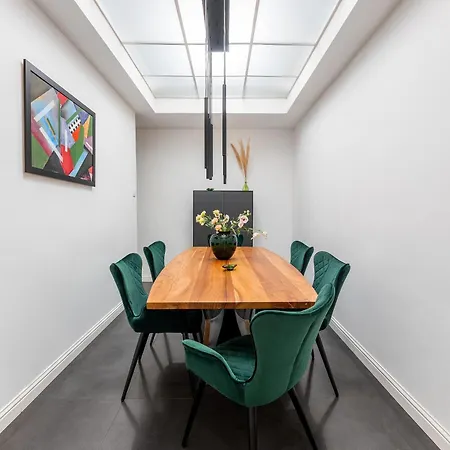 Emerald Chic - Apartmán *